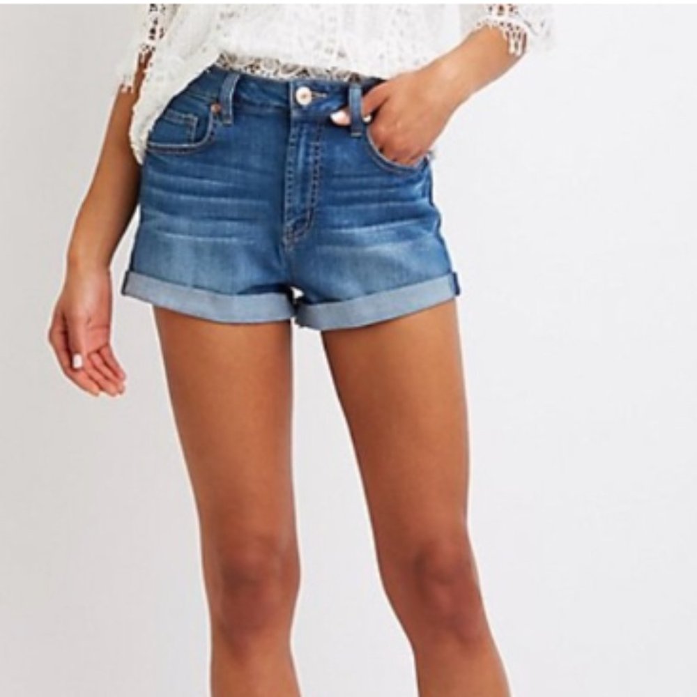 Refuge Mid Rise Denim Shorts Size 0
